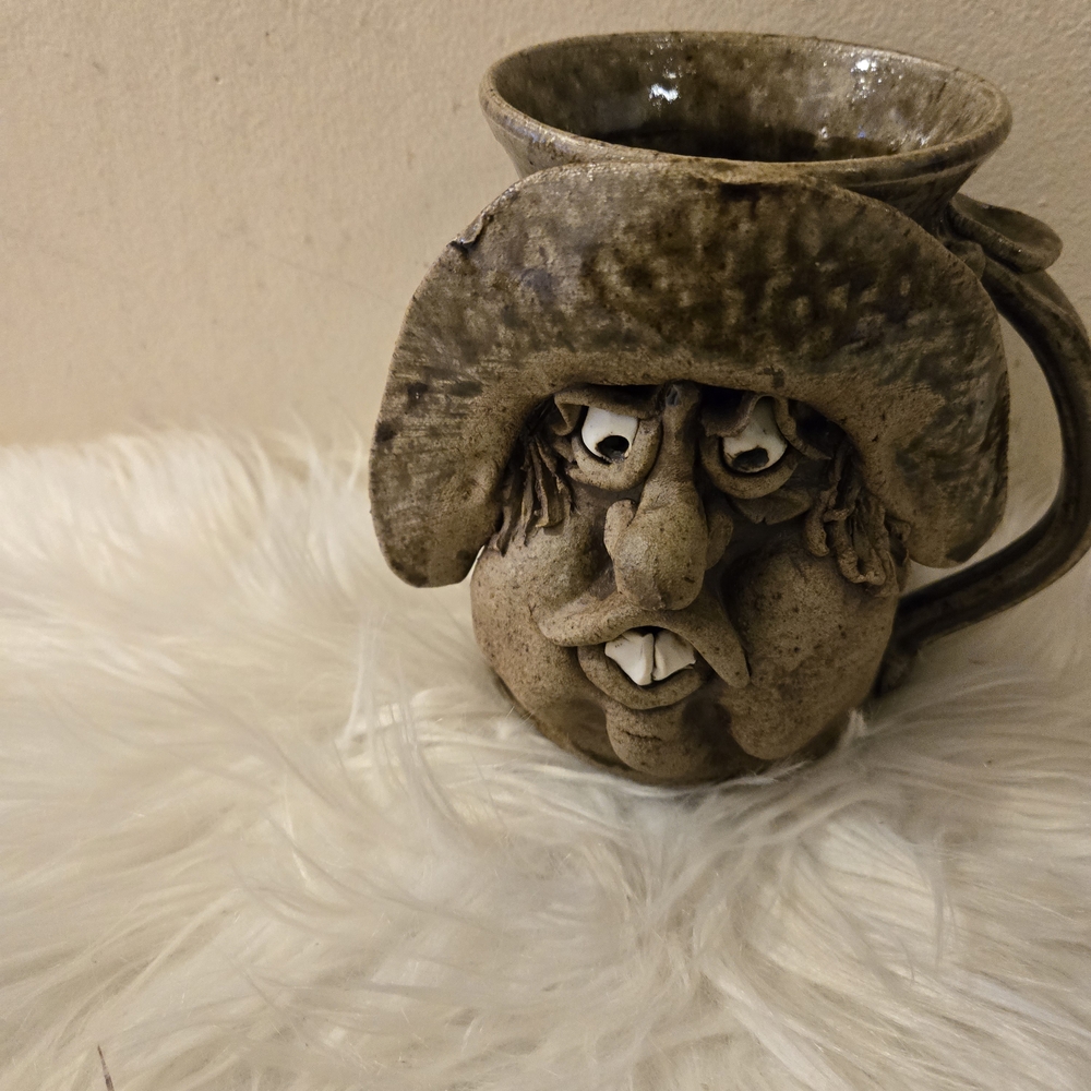Stoneware Pottery Rustic Brown Ceramic Mug Cup with Funny Face Design